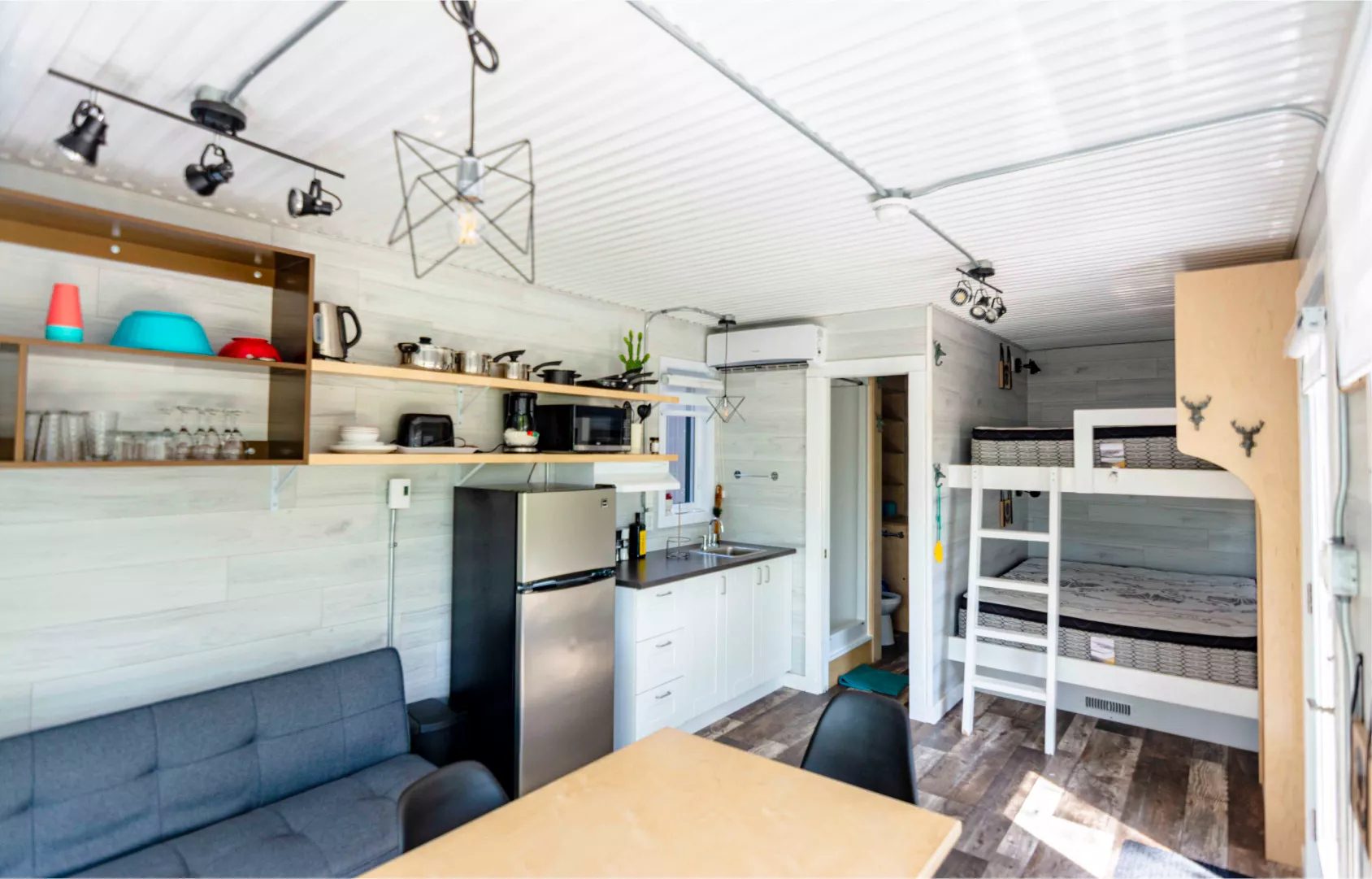 Image 05 - Prêt à camper - Coolbox - Camping Lac Magog